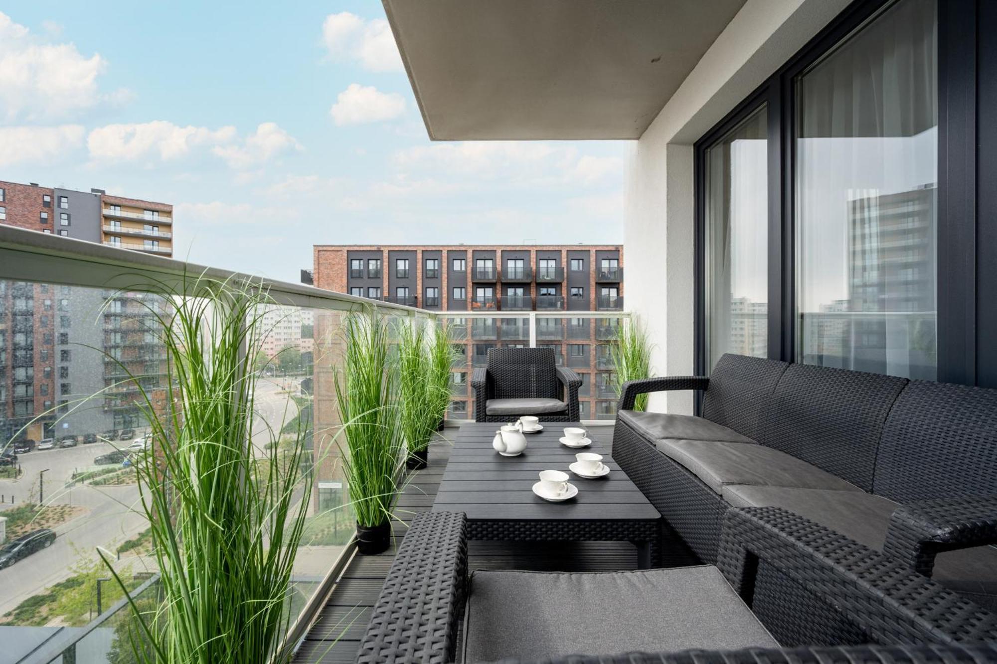 Luksusowy Apartament Z 3 Sypialniami, Klimatyzacja, Parkingiem I Biurkiem We Wroclawiu By Renters Prestige Dış mekan fotoğraf